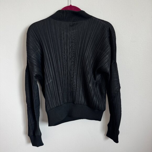 Issey Miyake 2000s Pleats Please Black Bomber - Picture 3 of 6